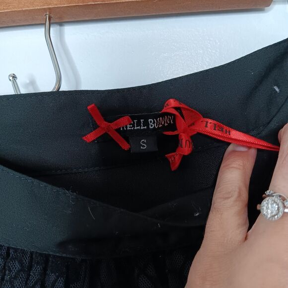 Hell Bunny Tulle Skirt Womens Sz S Black Gothic Spider Web Goth Whimsy Edgy NWT - Picture 5 of 9